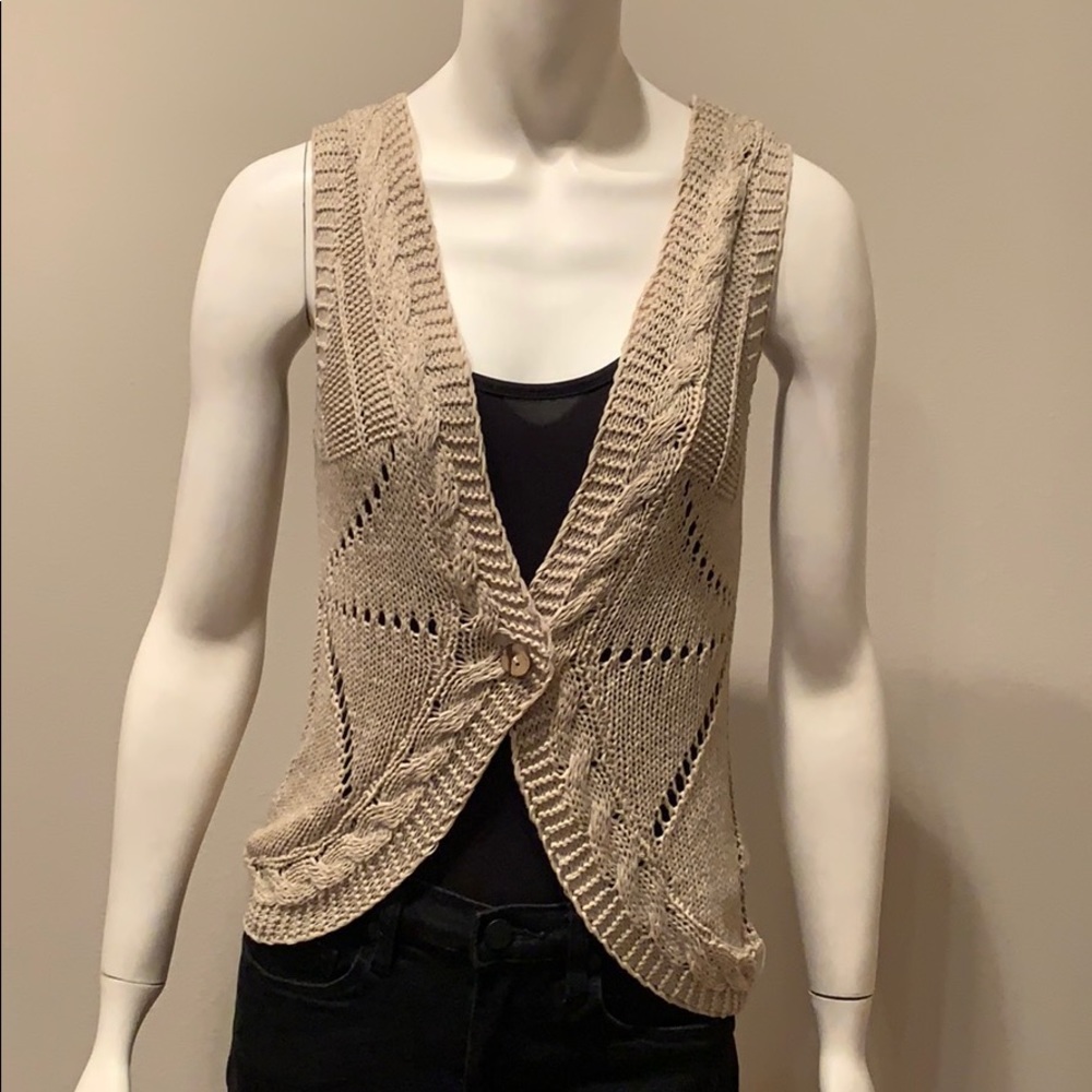 Wet Seal Tan Woven Sleeveless Cardigan: M